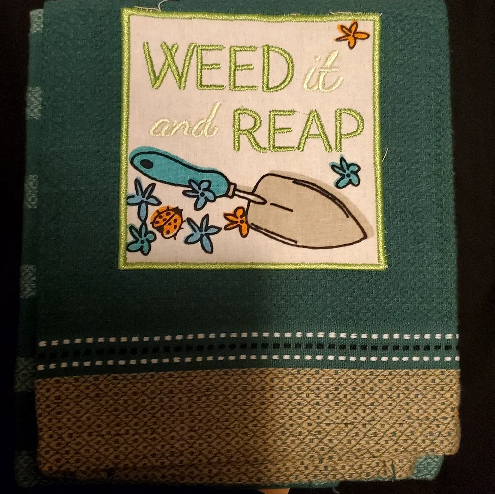 Kitchen towels - Picture 3 of 5